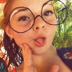 Meet your Posher, Kimbekimberlee